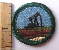 Retired 2006-11 Girl Scout Junior OIL UP BADGE Drilling Crude Derrick Pump Patch picture
