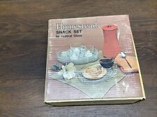 Vintage FEDERAL HOMESTEAD SNACK SET  Original Box (4 cups 4 plates)  picture
