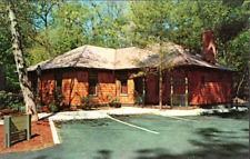 Mt. Gretna Pennsylvania Lebanon County Trust Company Building Vintage Postcard picture