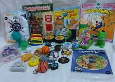Lot Of Vintage/now Junk Drawer Lot Fast Food KEYCHAINS Humpty Dumpy 45Rm Record picture