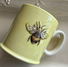 The Old Pottery Company 3D BEE Coffee Cup Mug 14oz Pale Yellow Textured picture