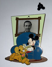 Disney Pin Walt Mickey Pluto Jumbo Cast Exclusive Le 750 Reading Book Rare 2006 picture