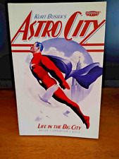 Kurt Busiek's Astro City Life in the Big City  Graphic Novel DC Comics picture
