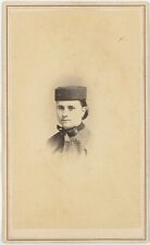 Young Lady With Hat Dated 1866 New York Vignette 1860s CDV Carte de Visite X480 picture