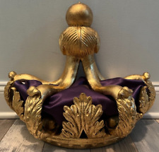 VINTAGE CATHOLIC CHURCH ALTAR LARGE GOLD & PURPLE WALL MOUNT CROWN picture