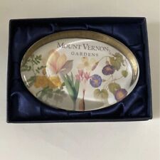 Mount Vernon Gardens Glass Paperweight Oval Flowers George Washington picture