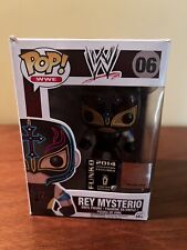 Funko Pop WWE 06 Rey Mysterio W/Pop Protector SDCC 2014 Read Description picture