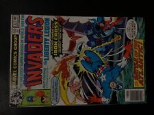 marvel comic book The Invaders No. 37 - preowned see photos picture