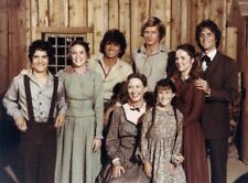 LITTLE HOUSE ON THE PRAIRIE INGALLS FAMILY Cast Photo Picture reprint 8