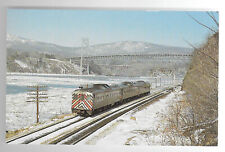 New York Central Railroad RDC-1 Budd Cars Train Hudson River N.Y. Postcard picture