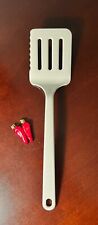 Vintage Ultratemp Slotted Serrated Spatula Flipper Turner 2101 White  12.5” picture