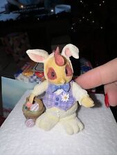 Enesco Mary's Henhouse ~ Some Bunny Eggstra Special 1996 Figurine # 207993 picture