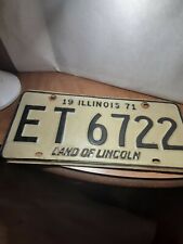 Vintage 1971 Illinois License Plate Man Cave Item picture