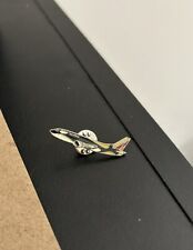 Southwest Airlines Seaworld Vintage Boeing 737 Pin picture