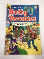 Archie's Girls Betty & Veronica 131 Archie Comics Nov 1966 FN Riverdale picture
