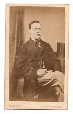 ANTIQUE CDV C. 1870s LA PORTE HANDSOME YOUNG MAN IN SUIT TOPHAT LONDON ENGLAND picture