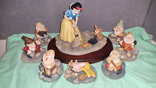 Walt Disney Classic Snow White & The Seven Dwarfs Arden Sculptures picture