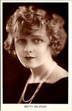 BETTY BALFOUR: “BRITAINS QUEEN OF HAPPINESS” (REAL PHOTO POSTCARD) picture