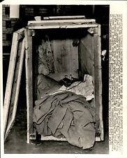 GA164 1965 Wire Photo STOWAWAY IN WOODEN CRATE San Francisco Cali Escapee Sneak picture