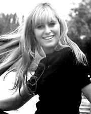 Susan george beautiful smile 1960's portrait in black hair flowing 16x20 poster picture
