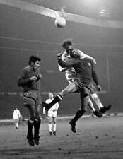 Jackie Charlton playing England almost sandwiched between Span- 1968 Old Photo picture
