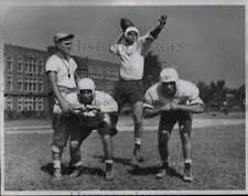 1952 Press Photo L-R; Coach G. McKinnon, J. Kravitz, D. Bogomoly, L. Cangelosi picture