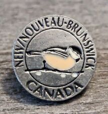 New/Nouveau Brunswick Canada Black-Capped Chickadee Aitkens Pewter Lapel Pin picture