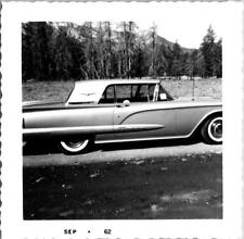 1959 Ford Thunderbird Hardtop 9/1962  Found Photo V0876 picture
