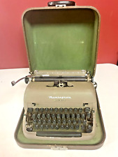 Vintage Remington Quiet-Riter Miracle Tab Typewriter w/Hard Case Excellent Cond picture