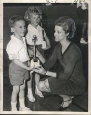 1966 Press Photo NORD baton twirling contest winners with Helena Carriere picture