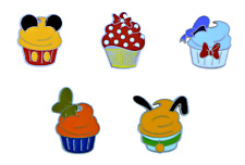 Fab Five Character Cupcakes 5 Specific Food Pins Disney Park Trading Pin Set New picture