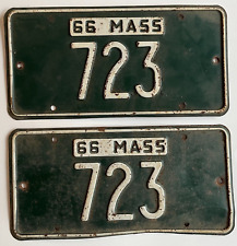 1966 Massachusetts License Plate PAIR Plates Low Number 3 Digit #723 RARE picture