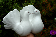 Vintage Lladro, pair of kissing doves figurine....excellent condition picture