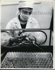 1969 Press Photo Genval Brigium Vial Of Candehill Rubella German Measels picture