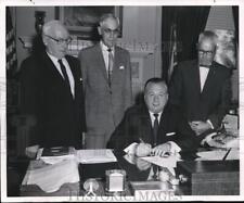 1962 Press Photo John E Morley, Elmer Kizer, Governor DiSalle, Ray J Flory picture