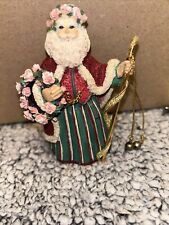 Traditional Santa Christmas Holiday Ornament Carlton Cards Vintage Pink Roses picture