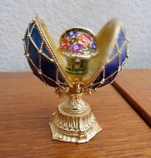 Vintage Signed AKM Enamel & Gold RUSSIAN Egg Trinket Box- Opens- Bouquet Inside picture