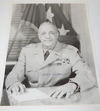 Autographed Signed 8x10 Photo WWII US First Army General William Kean N29 picture