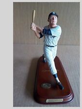 VINTAGE DANBURY MINT NEW YORK YANKEES MICKEY MANTLE STATUE picture