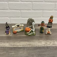 Lot of 5 Creepy Hollow Midwest And Other Resin Halloween Village Figures Witch picture