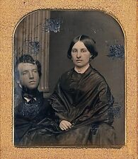 Very Unusually Posed Attractive Young Couple 1/6 Plate Daguerreotype S570 picture