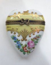 Peint Main Limoges Trinket - Golden Heart Box    picture