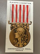 1927 PLAYERS CIGARETTES  WAR DECORATIONS & MEDALS #49 MEDAL FRANCE TOBACCO CARD picture