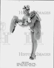 1983 Press Photo Singer-Actress Bette Midler - lrp92608 picture