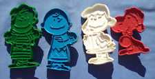 4 VTG PEANUTS UNITED FEATURES SYNDICATE COOKIE CUTTERS SNOOPY/CHARLIE BROWN/LUCY picture