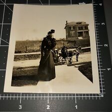 1950s Snapshot Reprint of 1900s PHOTO Old Rich Woman CARRIAGE House Vintage picture