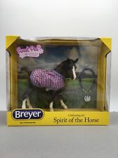 2016 BREYER Spirit of the Horse No. 1749 Sweet Pea with bracelet model horse fig picture