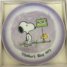Peanuts Snoopy Mother's Day 1973 Collector's Plate By Charles Schulz Vintage picture