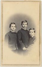 Intimately Posed Three Young Brothers New York 1860s CDV Carte de Visite X716 picture