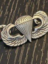 1960s US Army SF Special Forces Airborne Parachute Jump Badge L@@K. picture